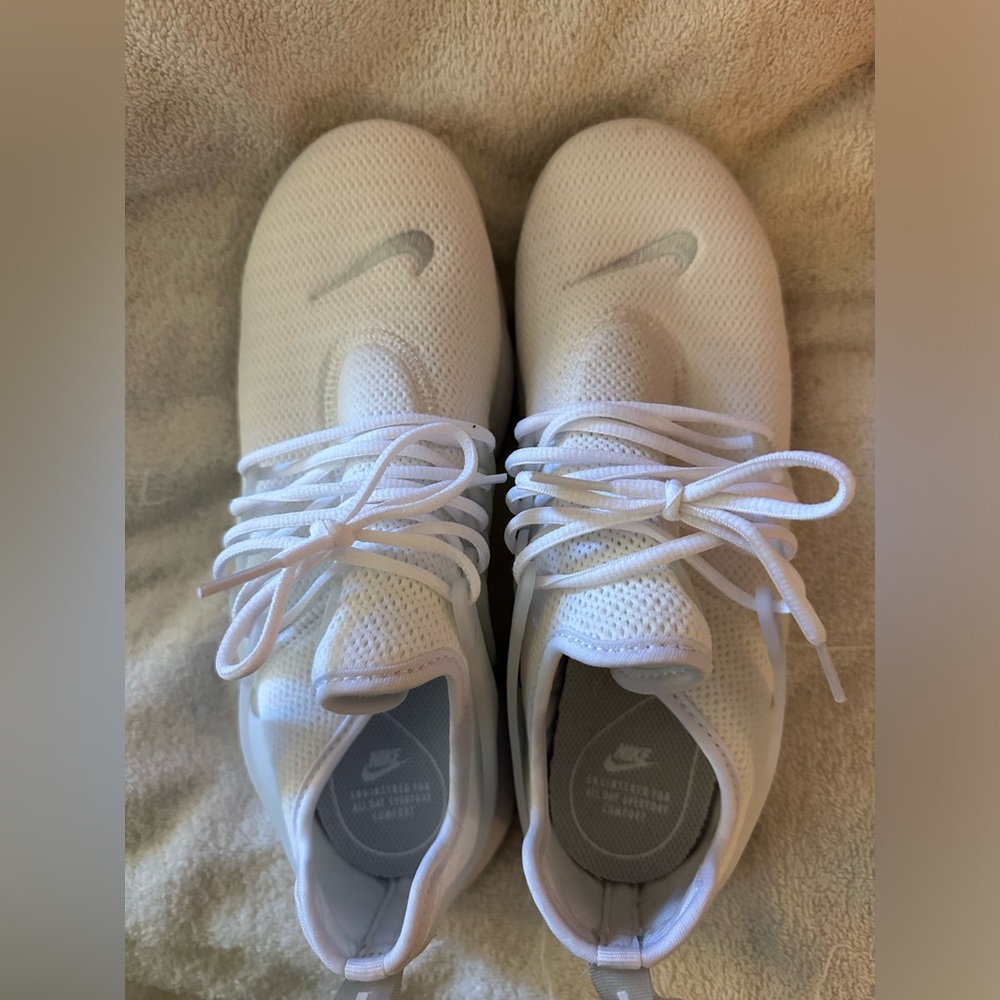 Nike white air presto. Never worn. New in box
